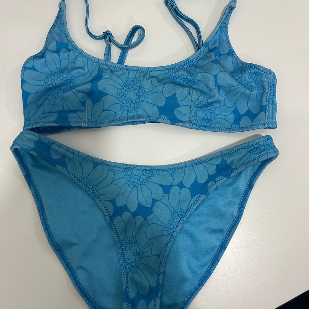 Triangl Bikini